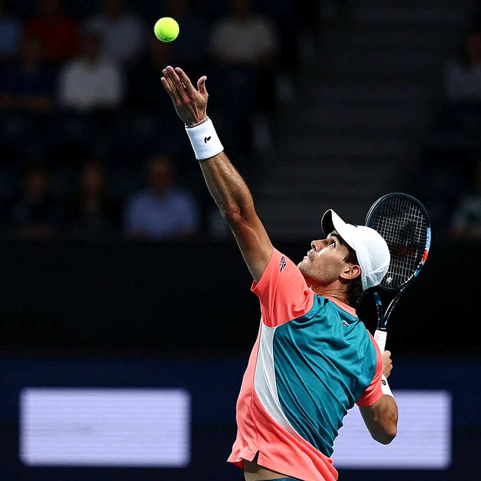 Australian Open 2026: Dữ liệu đằng sau màn ngược dòng của Jannik Sinner