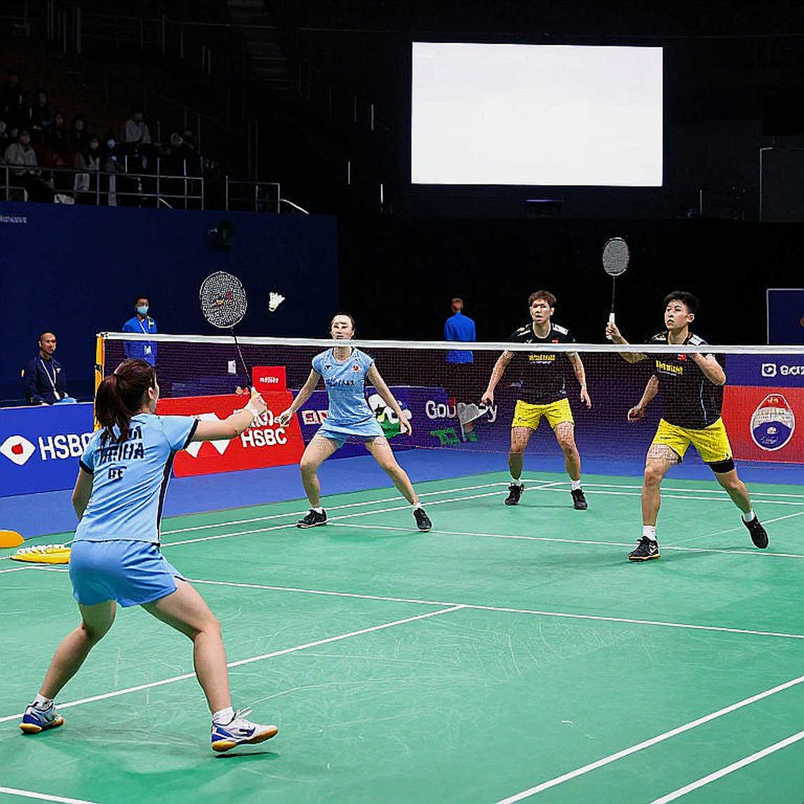 Vết nứt xương bàn chân trái và cú trượt phong độ của PV Sindhu tại Asian Games 2026