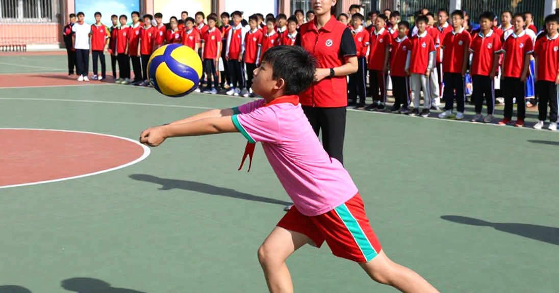 Khi một bản tin chuyển nhượng V-League được dựng từ tệp rỗng Khi một bản tin chuyển nhượng V-League được dựng từ tệp rỗng