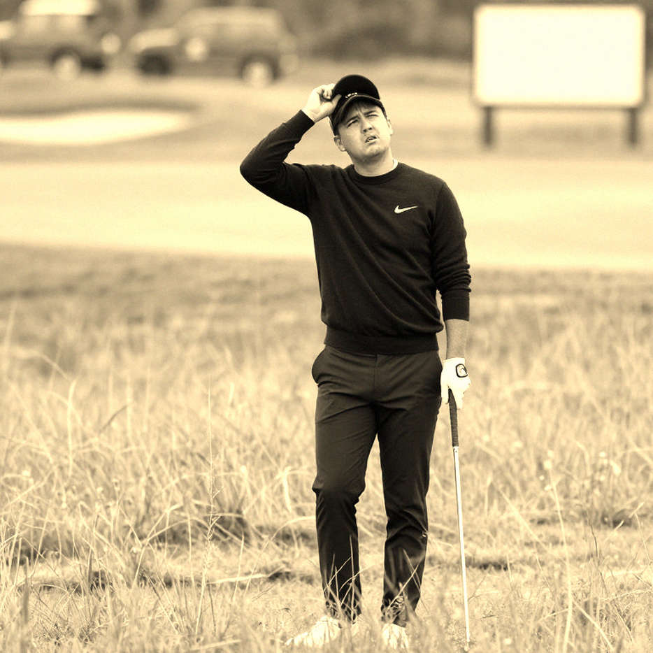 Paul Casey dẫn đầu Omega European Masters với vòng 63 gậy, tuyên bố donate toàn bộ tiền thưởng cho nạn nhân cháy quán bar Crans-Montana Paul Casey dẫn đầu Omega European Masters với vòng 63 gậy, tuyên bố donate toàn bộ tiền thưởng cho nạn nhân cháy quán bar Crans-Montana