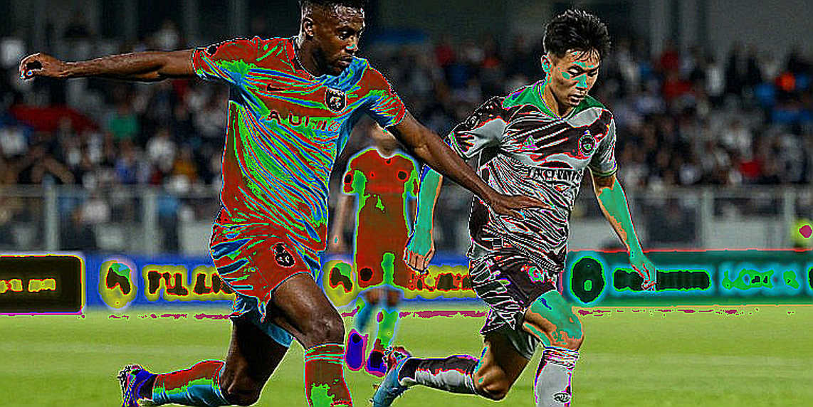 Nhật Bản 2-1 Venezuela: Mười sự thay đổi, một chiếc nhẫn cưới và khoảng trống dữ liệu ở Hiroshima