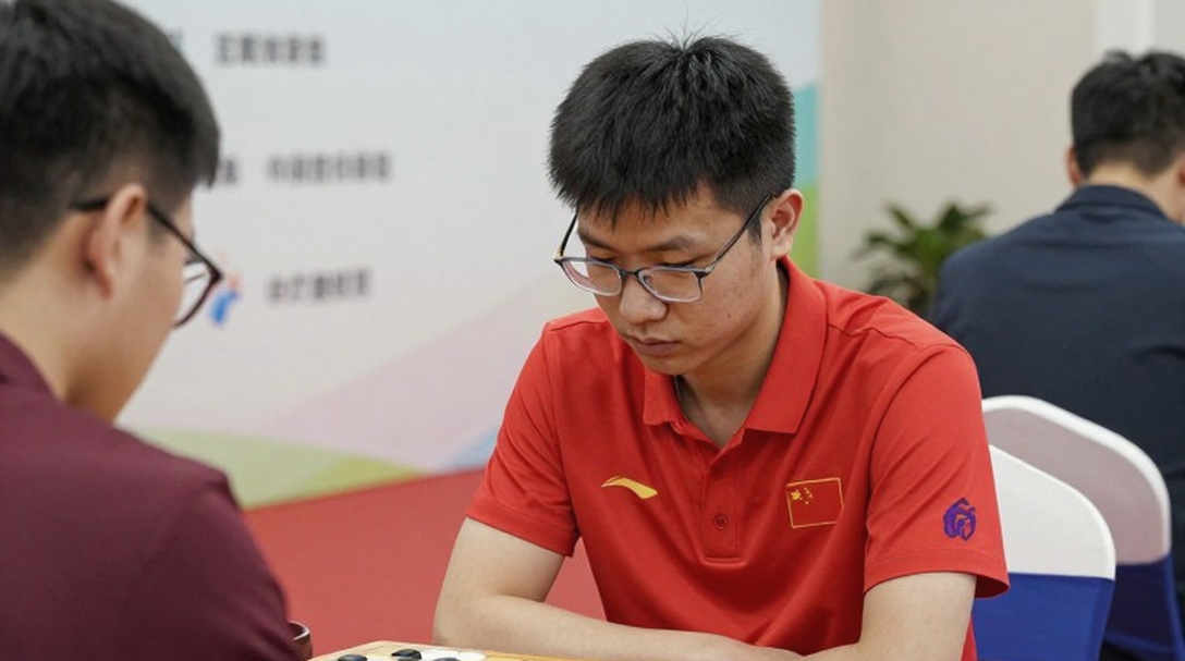 Ngoại giao Cờ vua: Thủ tướng Ấn Độ tặng bản ghi chép ván đấu của Sindarov cho Tổng thống Uzbekistan