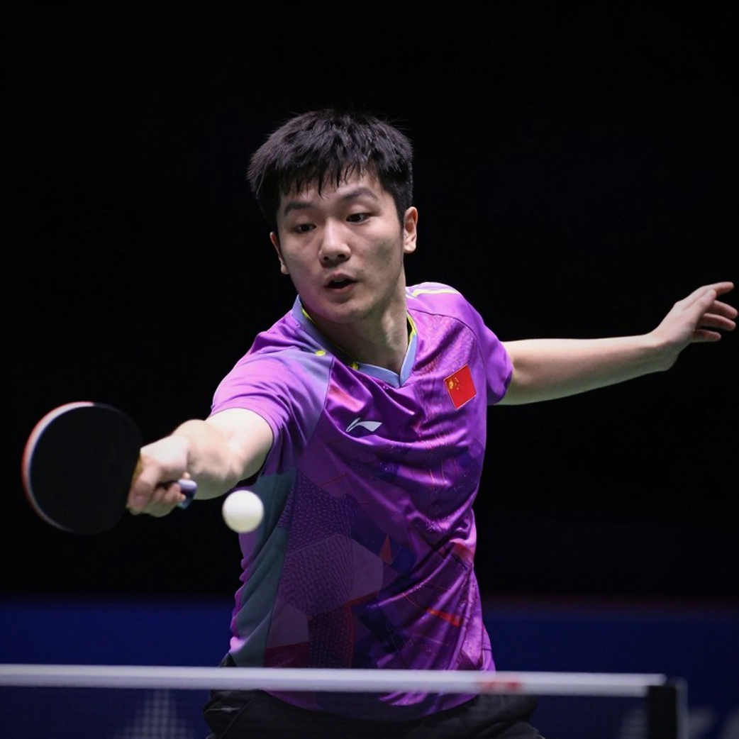 Alwi Farhan tập cùng Kento Momota trước Asian Games 2026: đọc tín hiệu từ một bản tin không có chỉ số