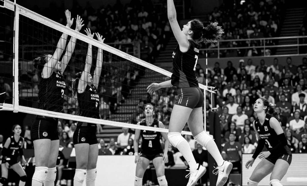 EuroVolley 2026: Efeler Lose 1-3 to Romania, Advancement Hangs on Final Match vs Latvia EuroVolley 2026: Efeler Lose 1-3 to Romania, Advancement Hangs on Final Match vs Latvia