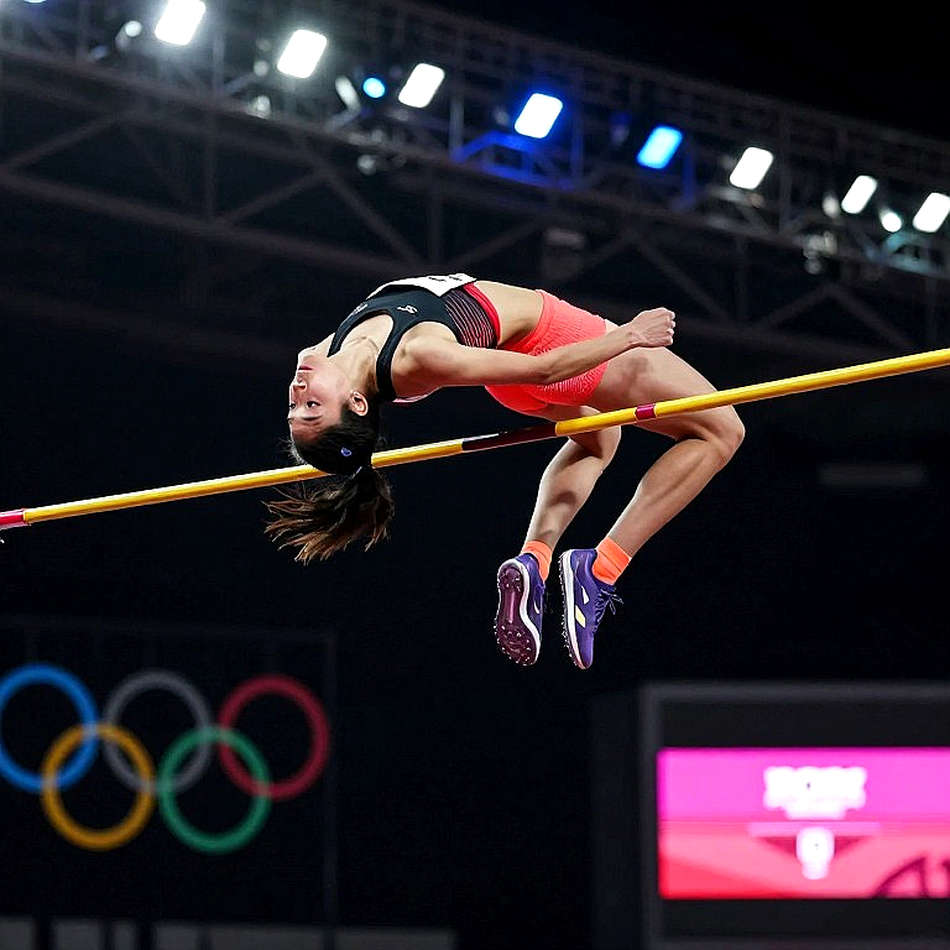 Amy Hunt bứt phá 22.16 giây tại Diamond League, khẳng định phong độ đỉnh cao sau 4 vàng châu Âu Amy Hunt bứt phá 22.16 giây tại Diamond League, khẳng định phong độ đỉnh cao sau 4 vàng châu Âu