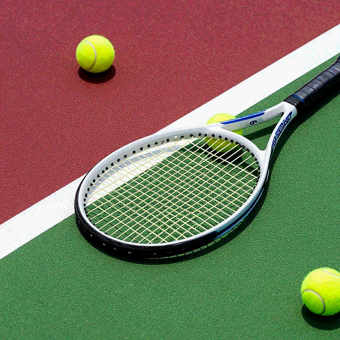 Medvedev khởi đầu US Open 2026 bằng chiến thắng nhẹ nhàng sau chuỗi khởi động đầy sóng gió