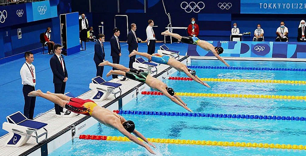 Hai Cái Tên Của Texas Và Cơ Chế Nhập Học Tháng 12 Đang Bị NCAA Rà Soát