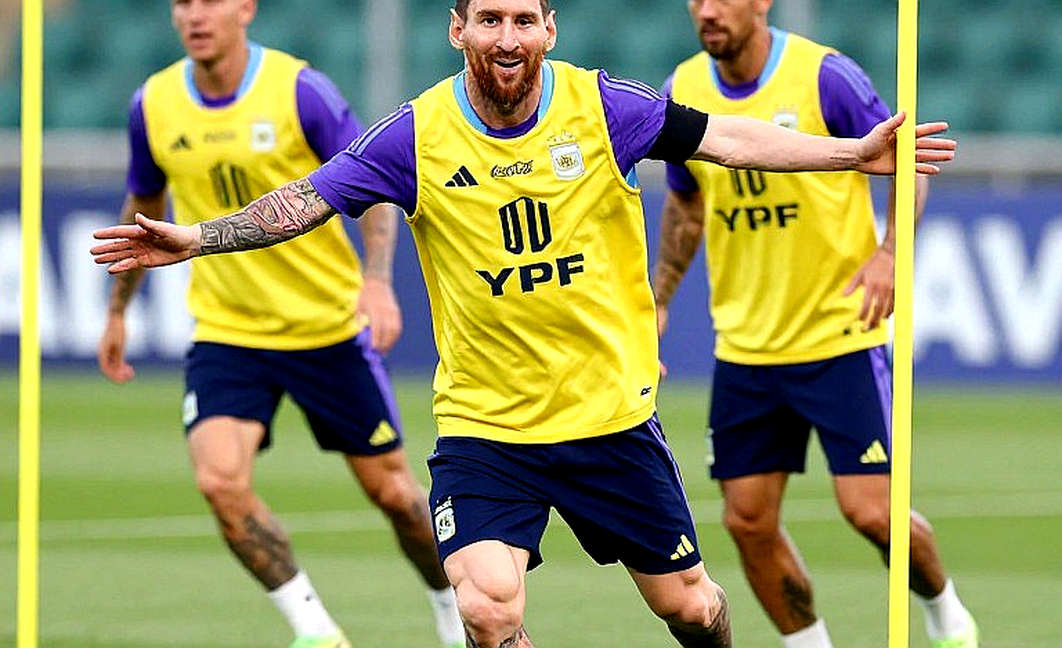 Bí mật chiến thuật của Harry Kane: Khi hàng công đội tuyển Anh vận hành như một cỗ máy luân chuyển