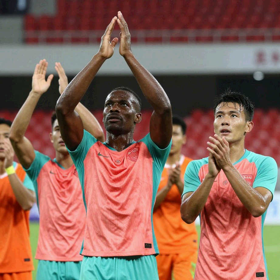 Vietnamese Football at a Data Crossroads: When an Empty Analysis Exposes a Strategic Gap Vietnamese Football at a Data Crossroads: When an Empty Analysis Exposes a Strategic Gap