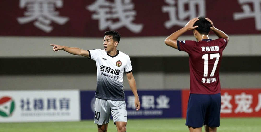Chín chiều phân tích gặp V.League: khi đầu vào là một khoảng trống Chín chiều phân tích gặp V.League: khi đầu vào là một khoảng trống