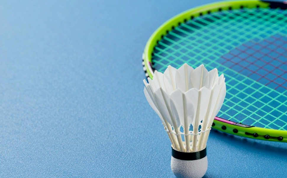 Alwi Farhan tập cùng Kento Momota trước Asian Games 2026: bài học, tâm thế và khoảng trống dữ liệu