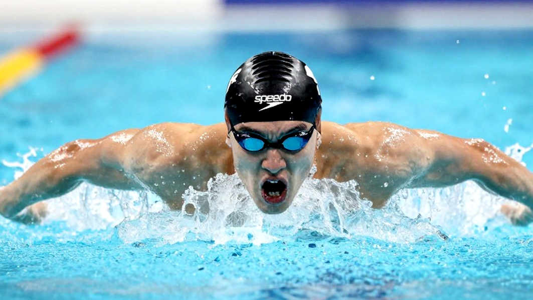 Karly Whitehead cam kết với SMU: cú giảm ba giây ở 200 yard ngửa và bài toán điểm cắt 52,61