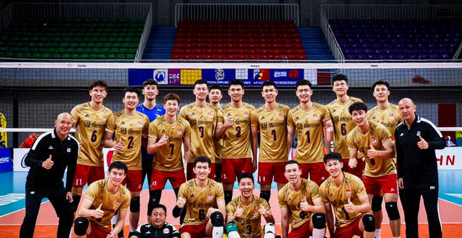 Ba mươi năm MOP bóng chuyền nữ NCAA: cuốn sổ không ghi tên người nhận bóng Ba mươi năm MOP bóng chuyền nữ NCAA: cuốn sổ không ghi tên người nhận bóng