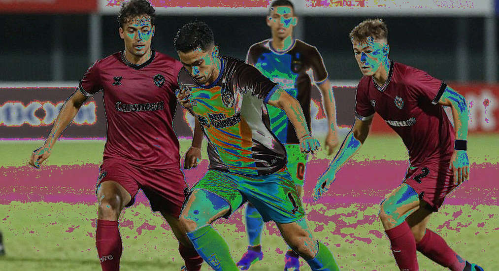 Fernandes gánh MU giữa cơn bão hàng thủ: Chiến thắng 5-2 là lời cảnh báo hay sự hồi sinh?